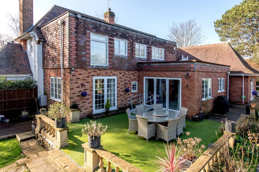 Property photo 3 of 34 Picture No. 41