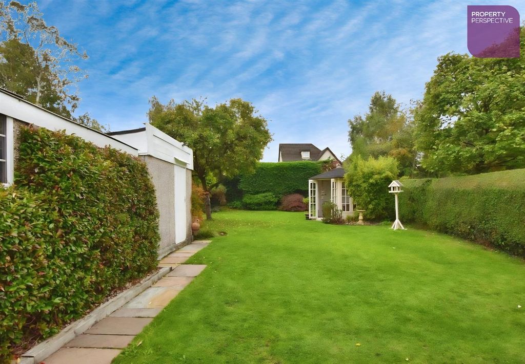 Property photo 2 of 13 Exterior