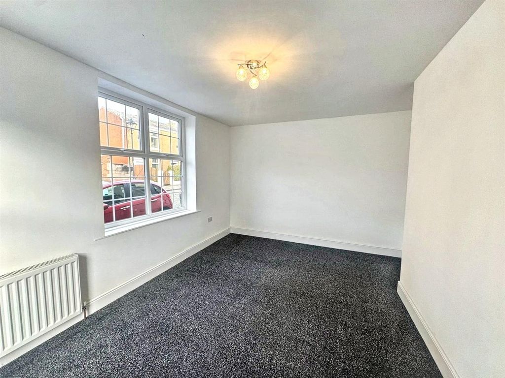 Property photo 2 of 8 Whatsapp Image 2025-12-23 At 15.05.44.Jpg