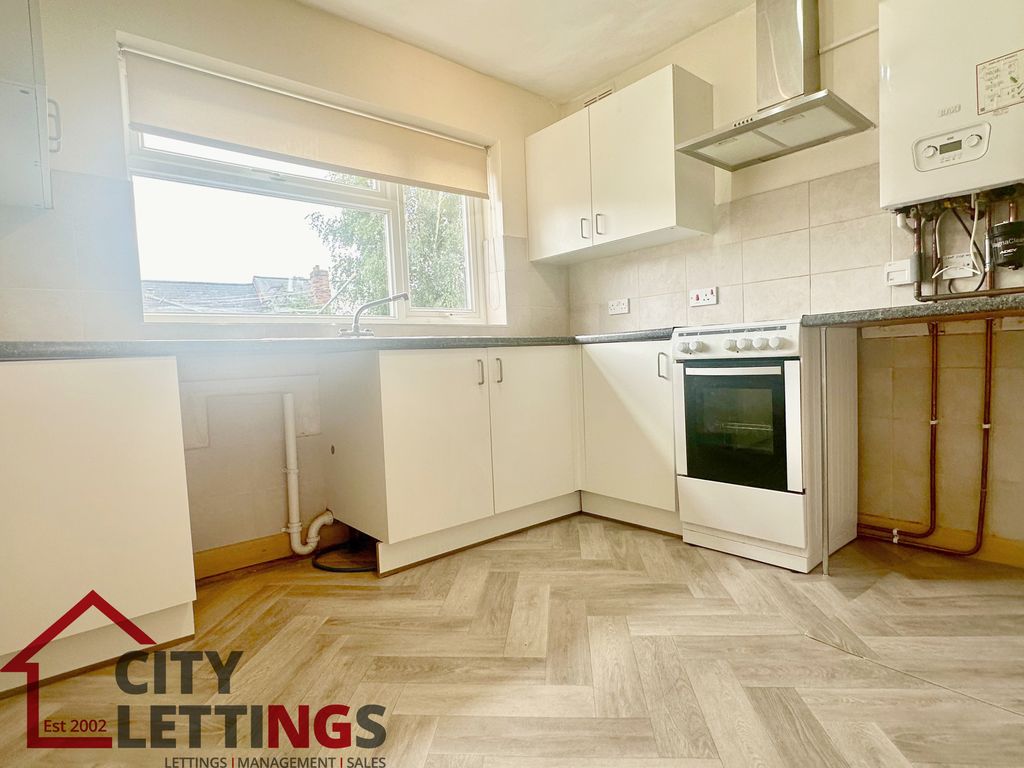 Property photo 2 of 10 Img_8381