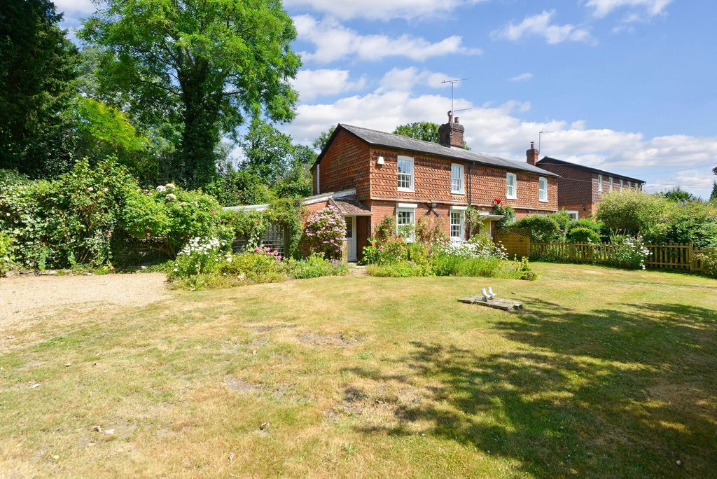 Property photo 3 of 18