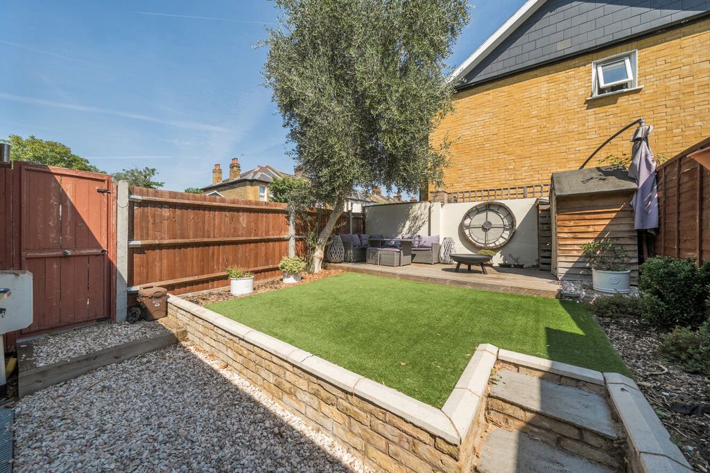 Property photo 3 of 13 1508866-12-1A0005...