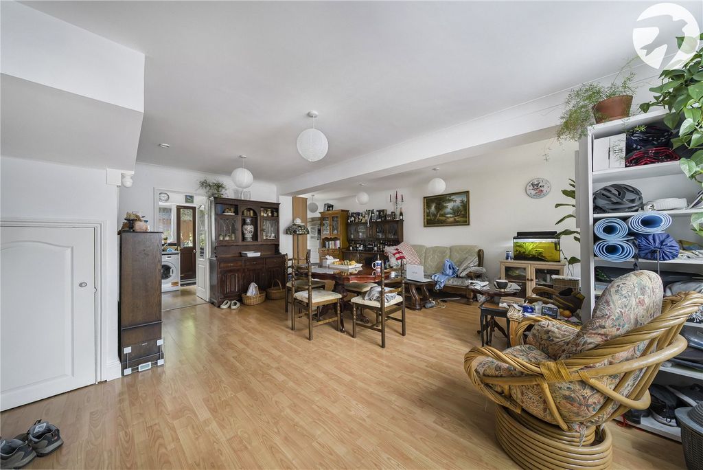 Property photo 2 of 22 Living Area