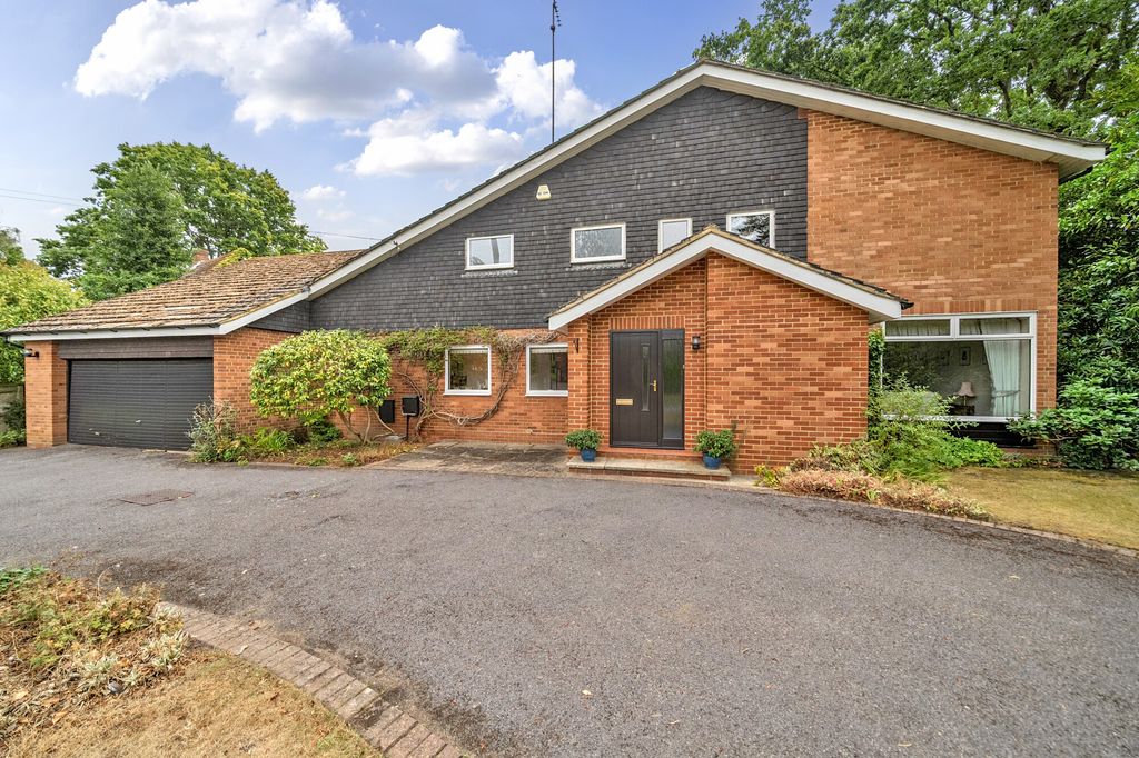 Property photo 1 of 15