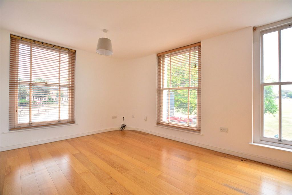 Property photo 3 of 7 Picture No. 03