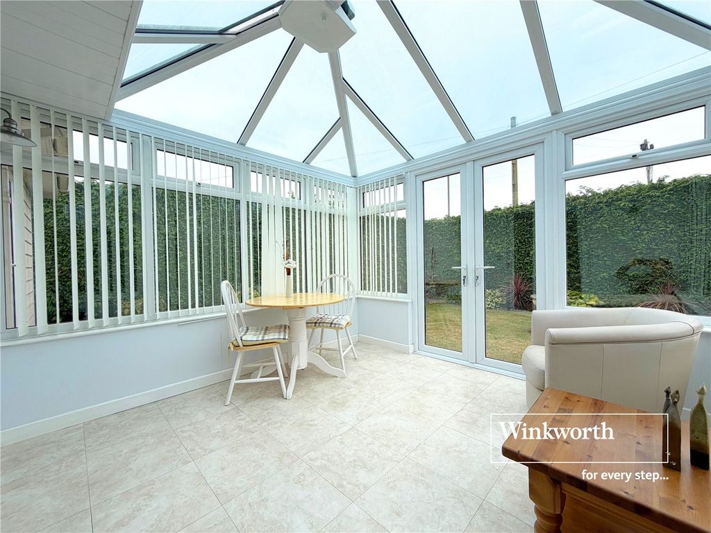Property photo 3 of 18 Picture No. 39
