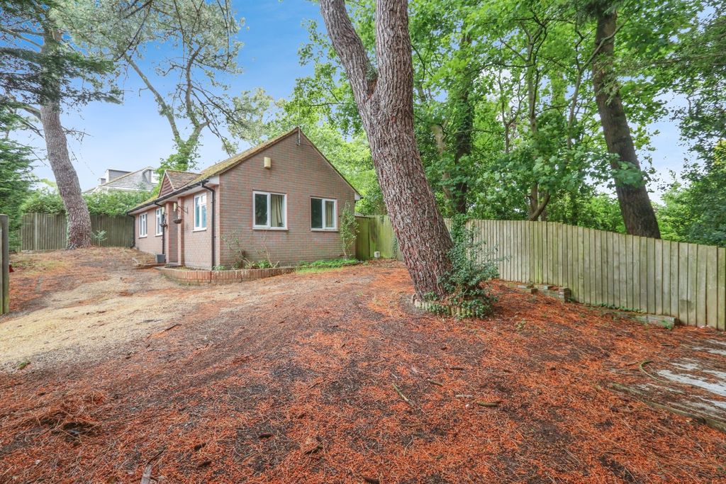 Property photo 1 of 15 Front