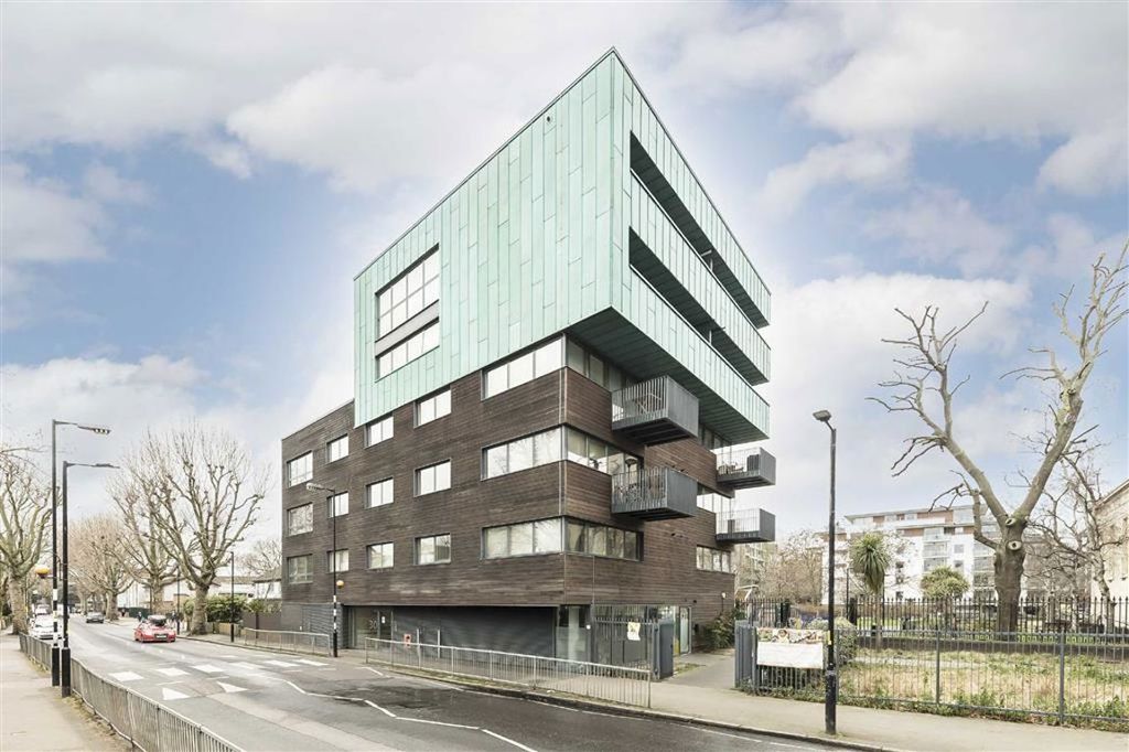 Property photo 1 of 8