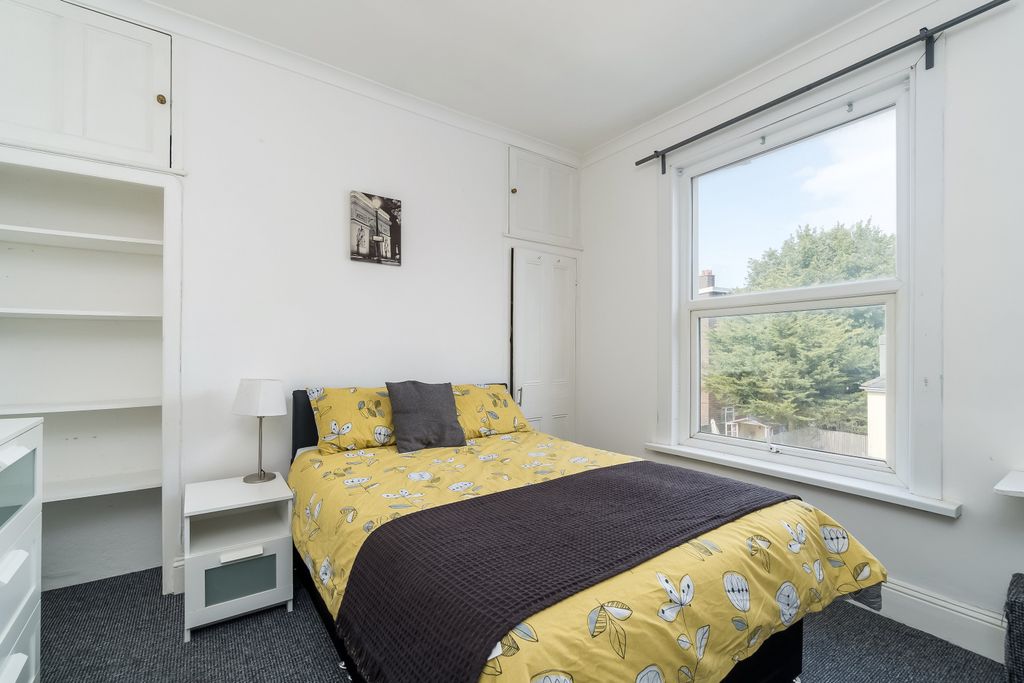 Property photo 2 of 5 0009