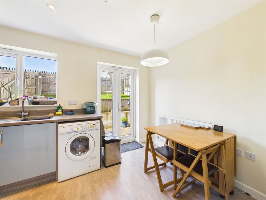 Property photo 3 of 17 Picture No. 05