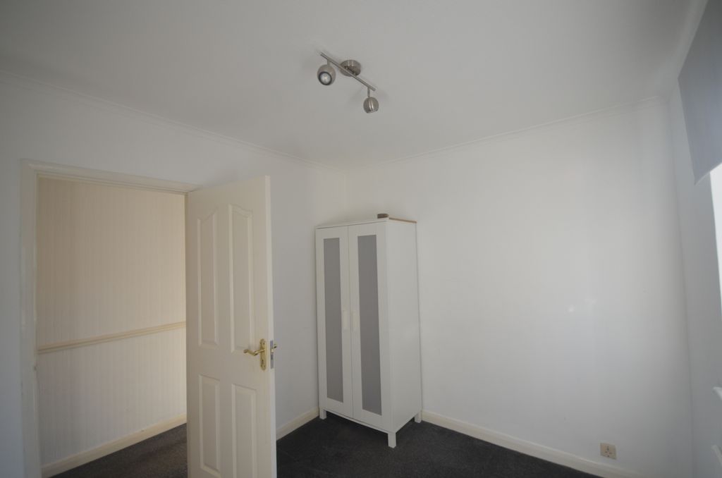 Property photo 3 of 9 Gallery