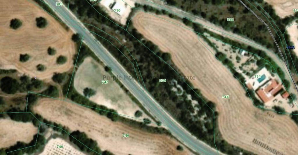 Property photo 1 of 3