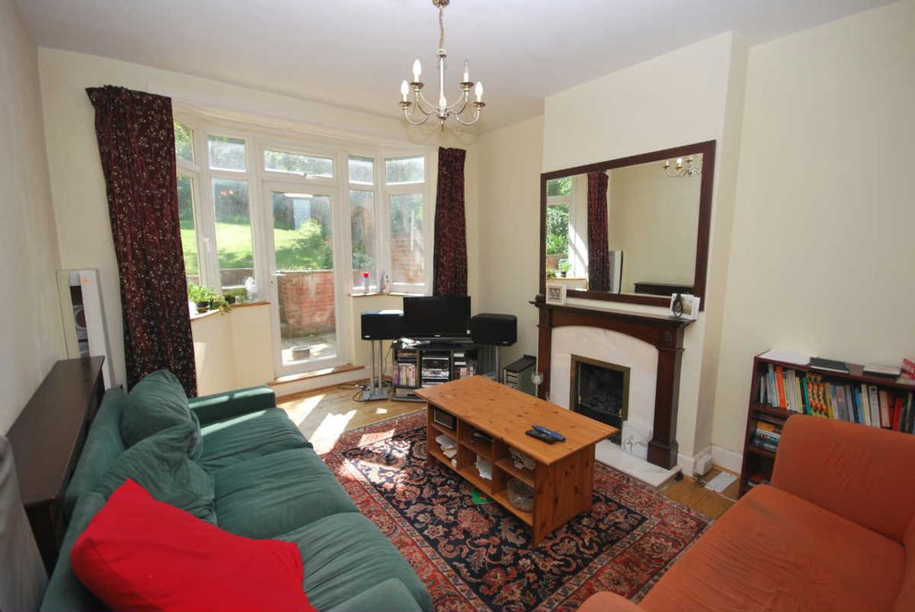 Property photo 2 of 8 Reception Room