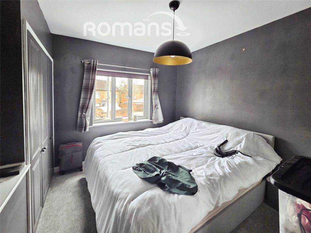 Property photo 3 of 7 Picture No. 10