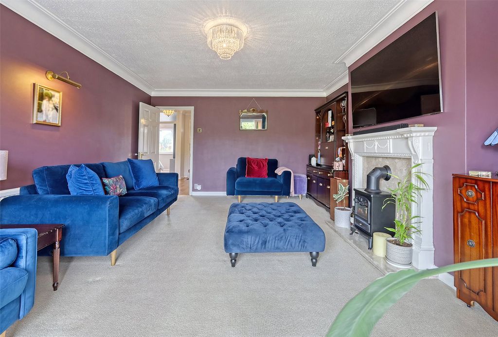 Property photo 3 of 18 Picture No. 21