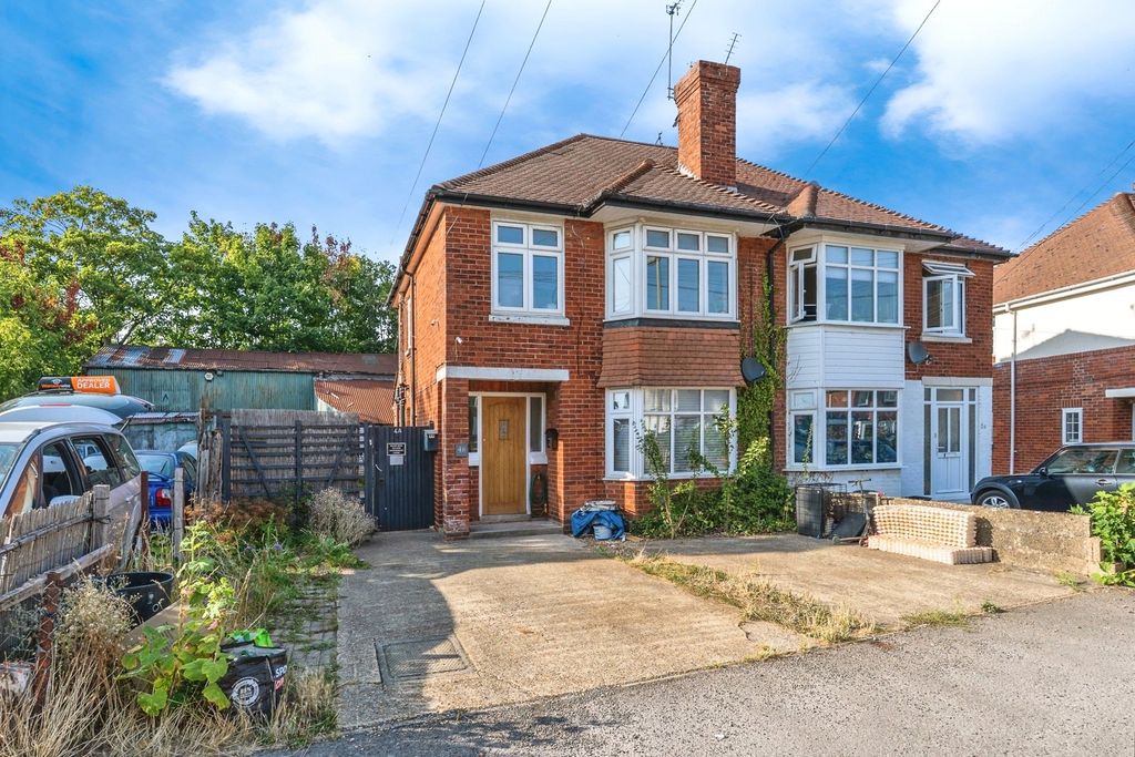 Property photo 1 of 10 Picture No. 06