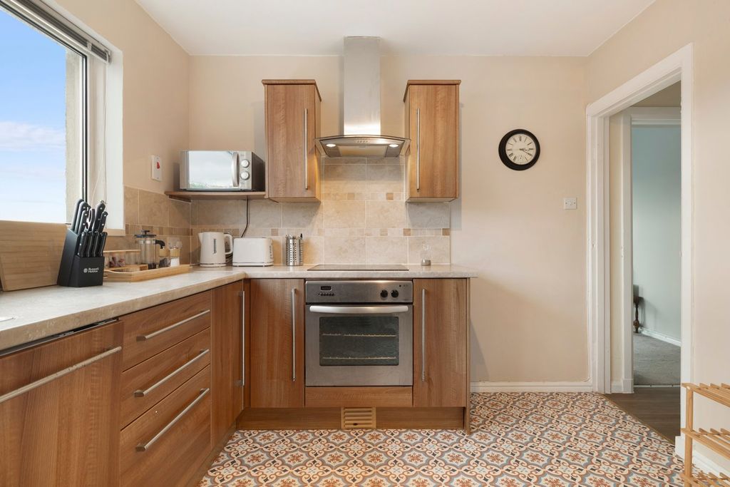 Additional image 7 of 2 bed flat for saleAtlantic Drive, Broad Haven, Haverfordwest SA62