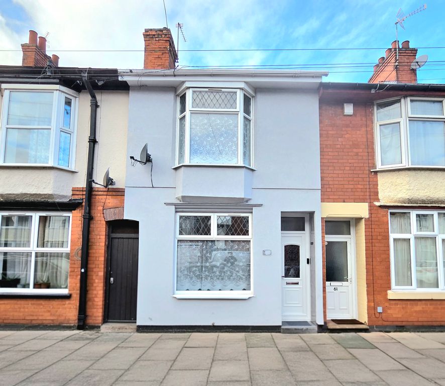 Property photo 1 of 17