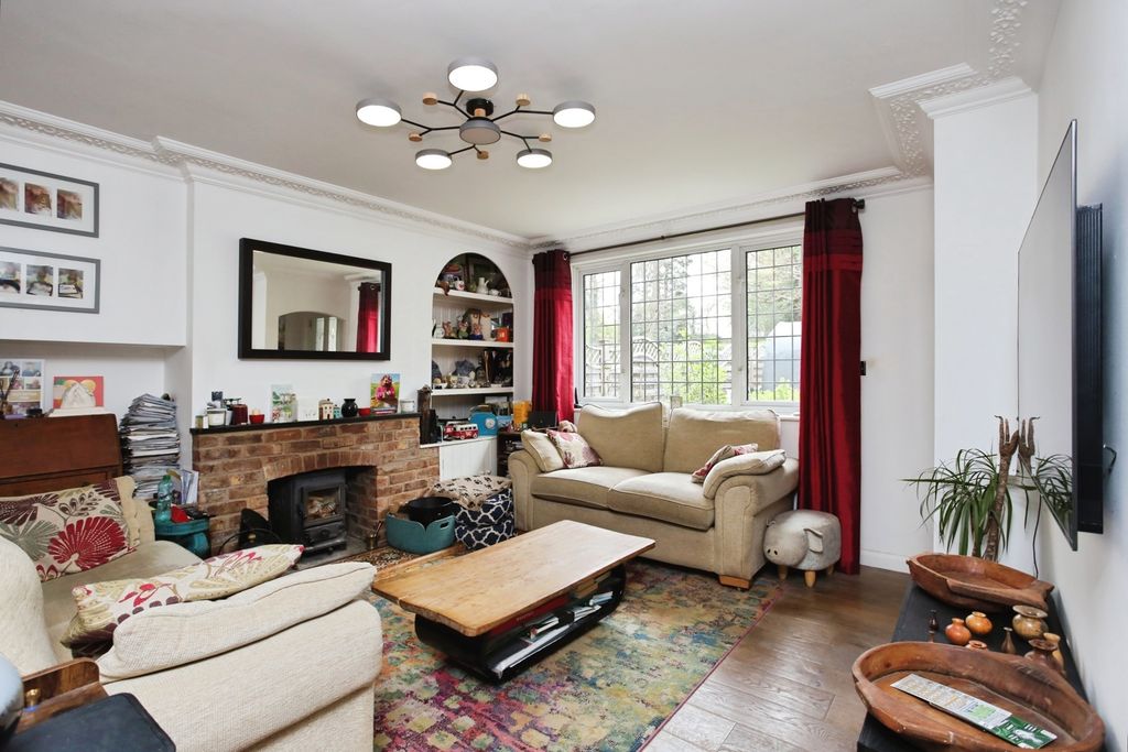 Property photo 2 of 19 Pbox-Img.Jpg