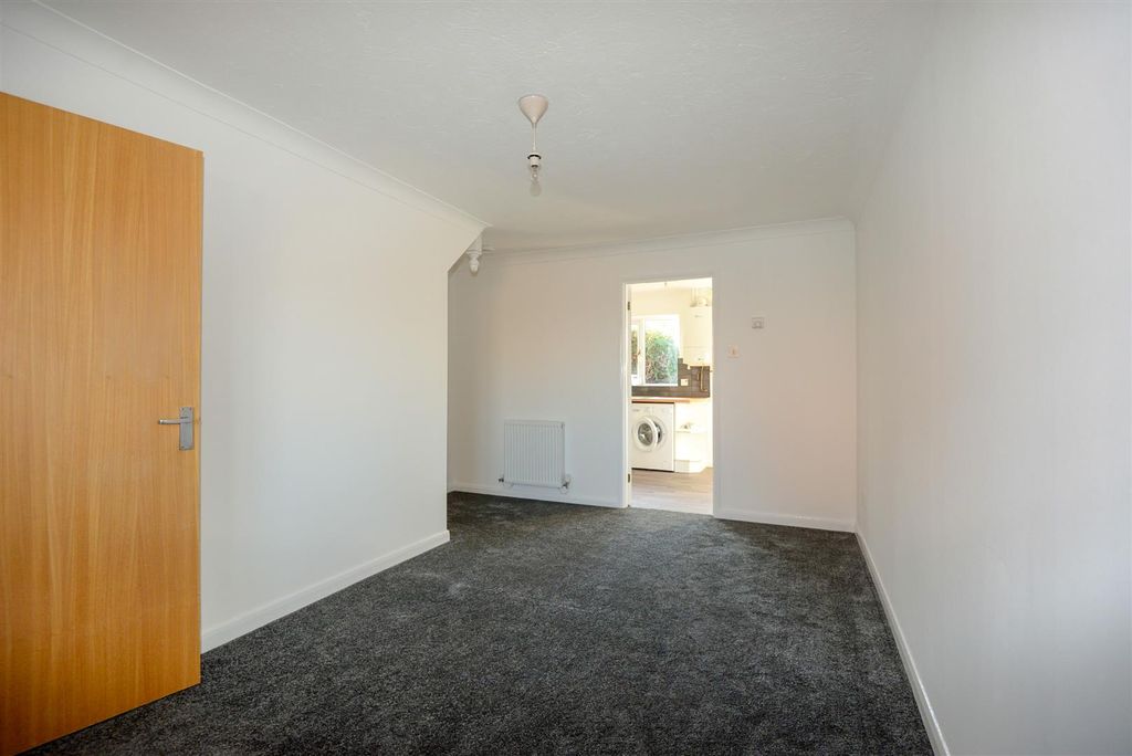 Property photo 3 of 13 Living Room 2.Jpg