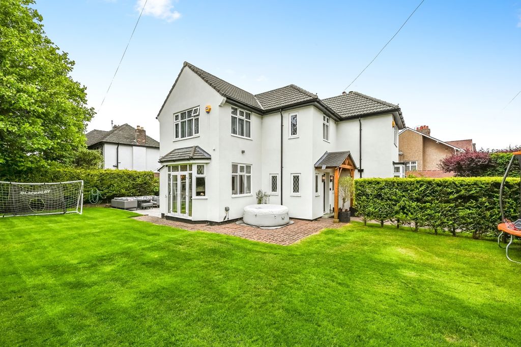 Property photo 2 of 23 Photo