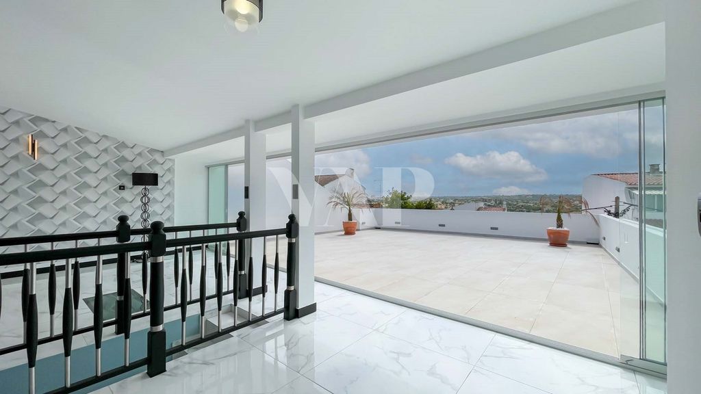 Property photo 1 of 68 Fully Renovated 3+1 Bedroom Traditional Villa With Private Pool, Rooftop And Luxury Finishes In The Center Of Pêra