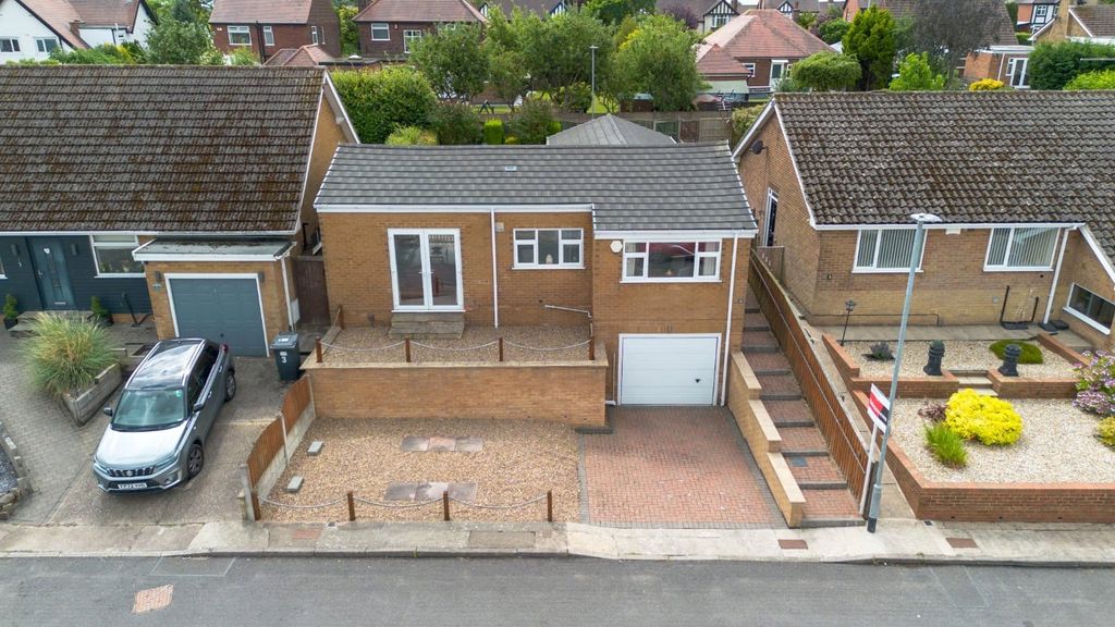 Property photo 1 of 18 Picture No. 21
