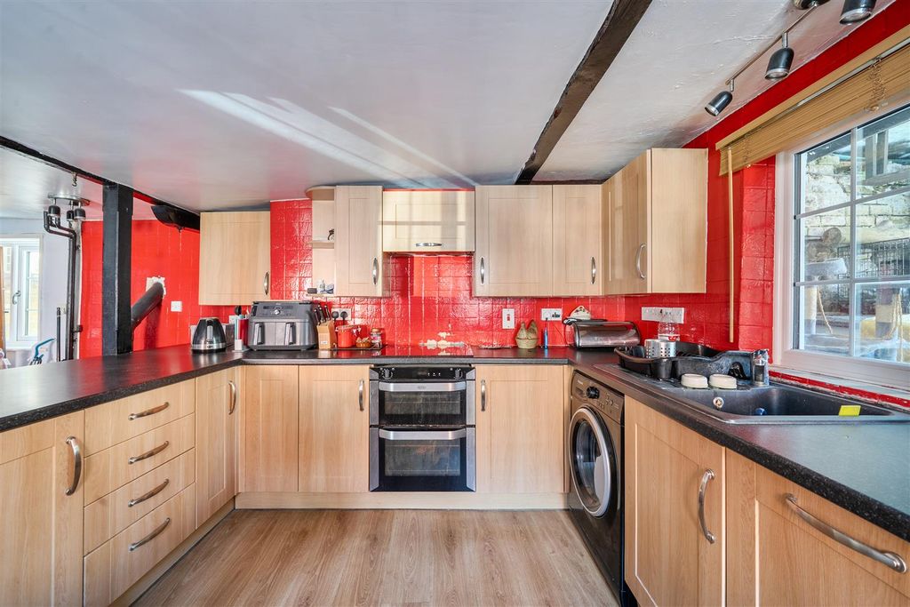Property photo 3 of 17 1452781 (3).Jpg