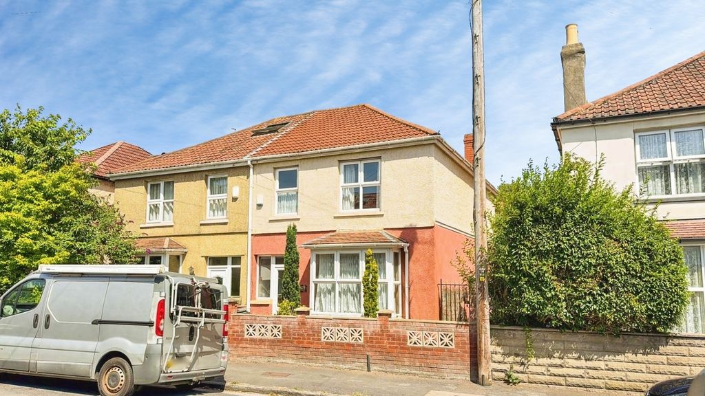 Property photo 1 of 20 Pbox-Img.Jpg