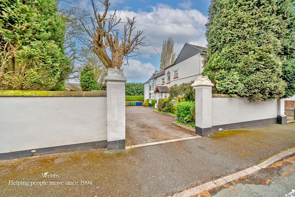 Property photo 2 of 89 Webbs-3.Jpg