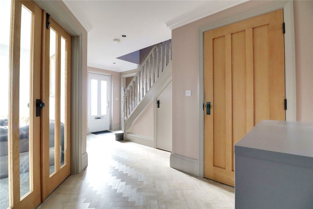 Property photo 3 of 30 Picture No. 03