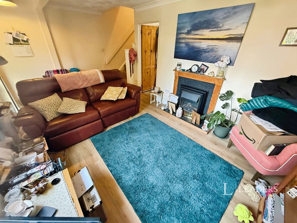 Property photo 3 of 10 3