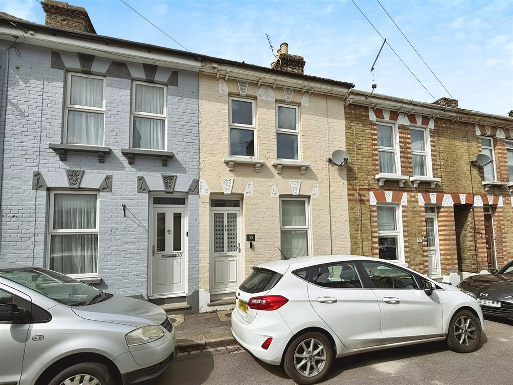 Property photo 1 of 12 5A813E64-1.Jpg