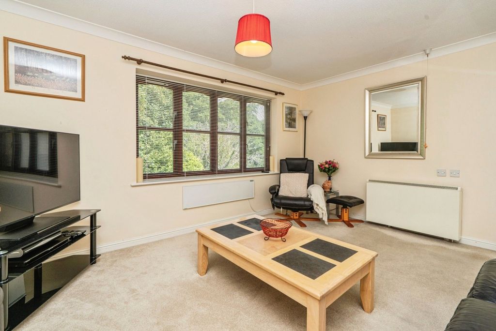 Property photo 3 of 12 Picture No. 12
