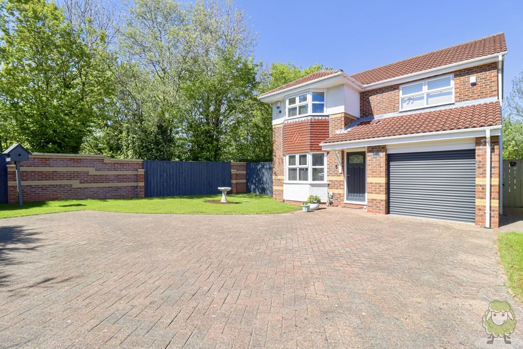 Property photo 1 of 19