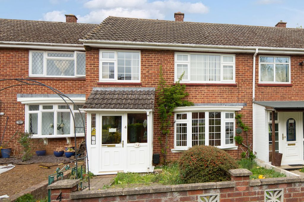 Property photo 2 of 16 Front