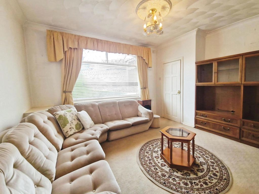 Property photo 2 of 15 Pbox-Img.Jpg