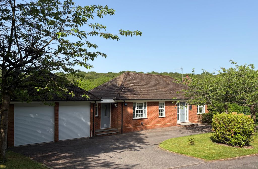 Property photo 1 of 20