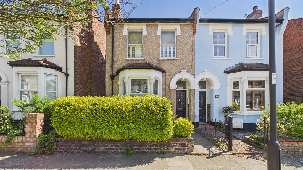 Property photo 1 of 16 Cam04248G0-Pr0140-Still002.Jpg