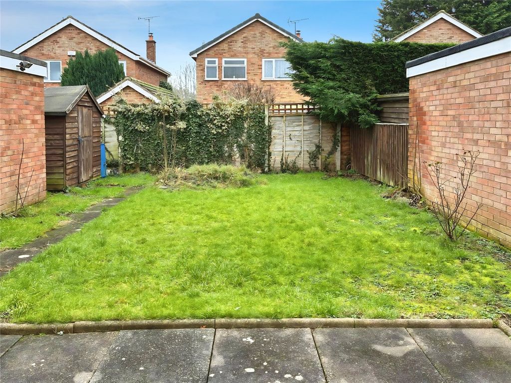 Property photo 3 of 16 Garden