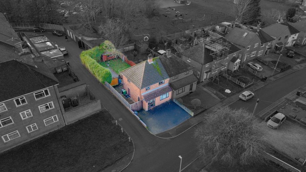 Property photo 1 of 18