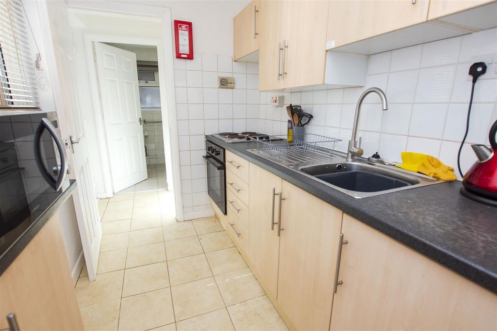 Property photo 2 of 6 Dsc06083.Jpg