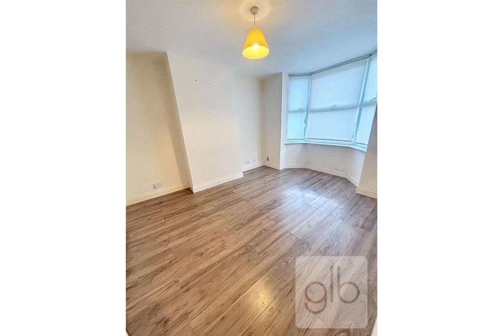 Property photo 2 of 22 2.Png