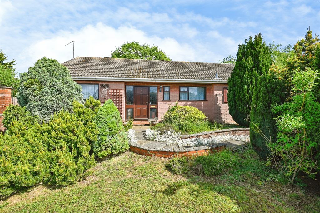 Property photo 1 of 20