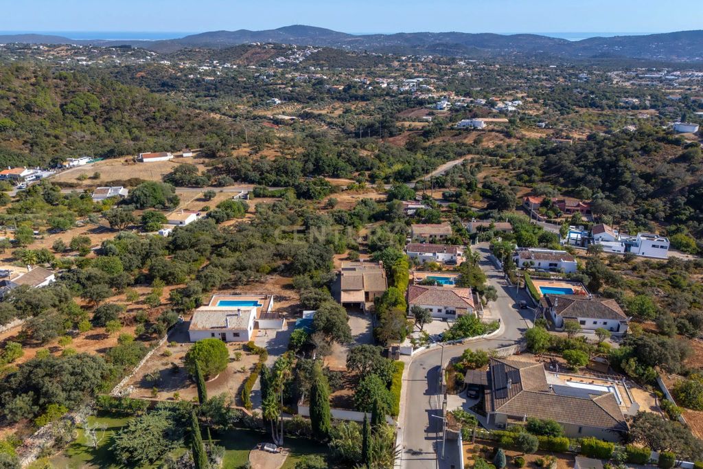 Property photo 1 of 53 Detached House With 3,780 m² Of Land And Garage | São Brás De Alportel