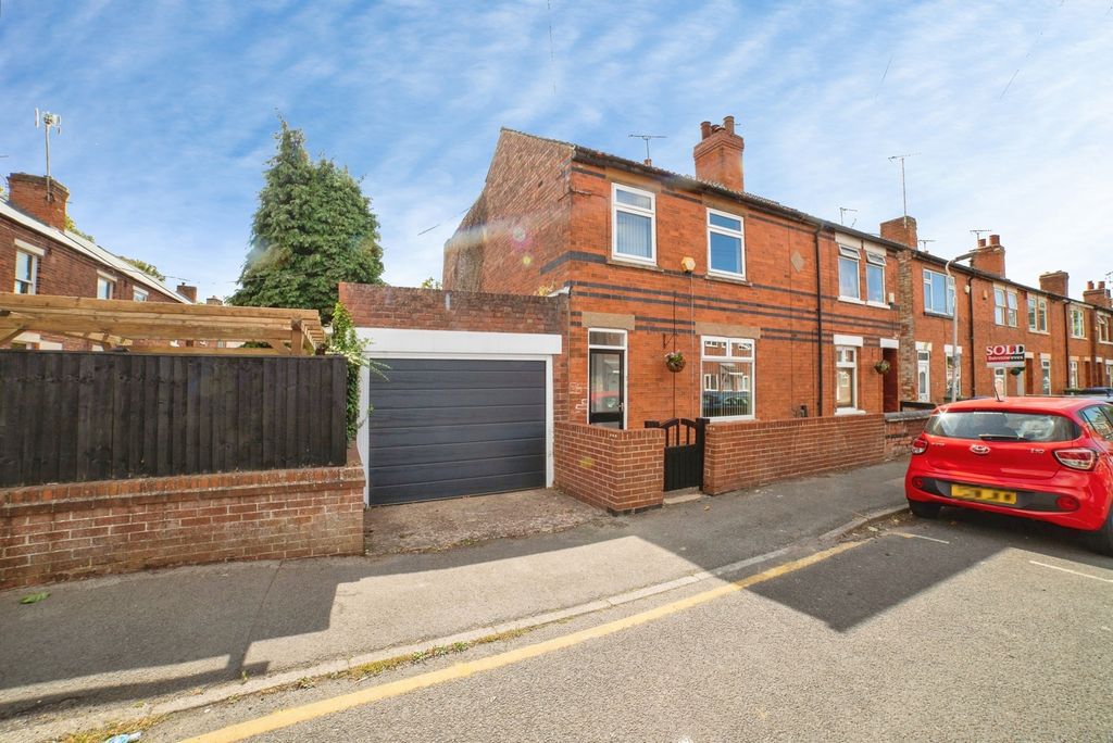Property photo 1 of 18 Pbox-Img.Jpg