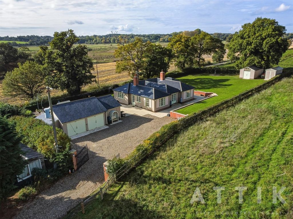 Property photo 1 of 66 001_Dji_0819.Jpg