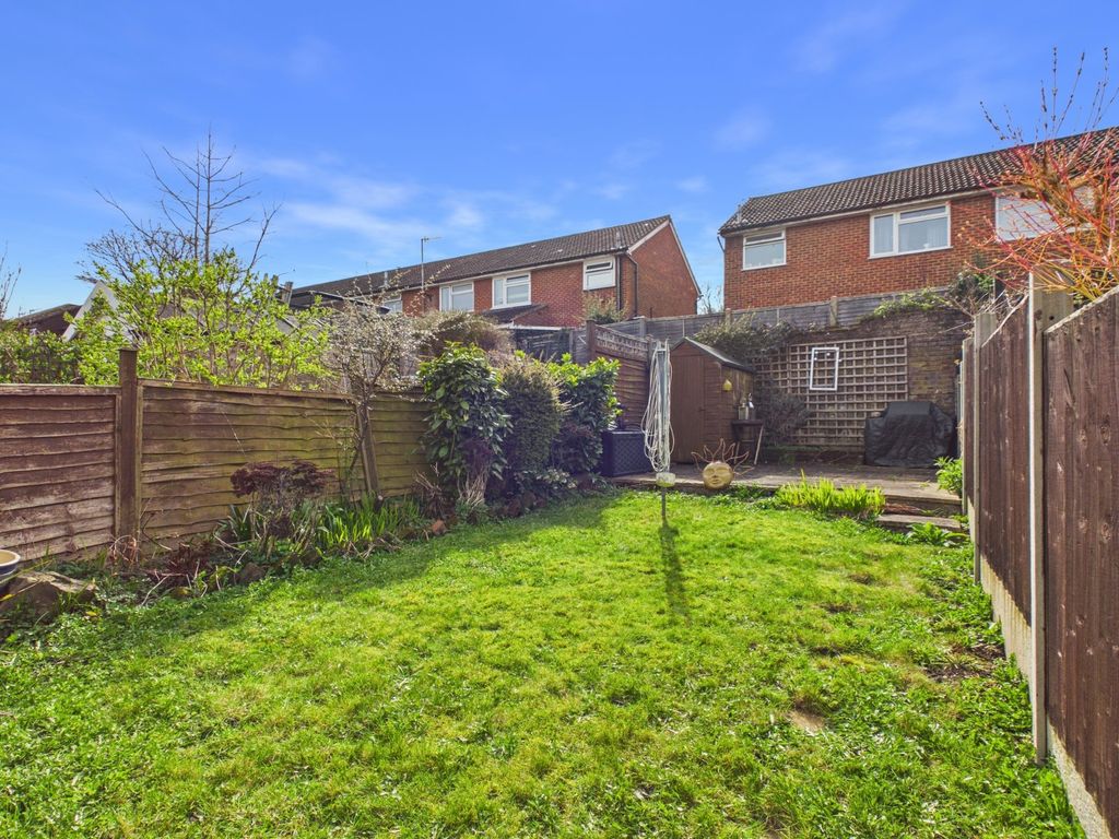 Property photo 3 of 11 Garden