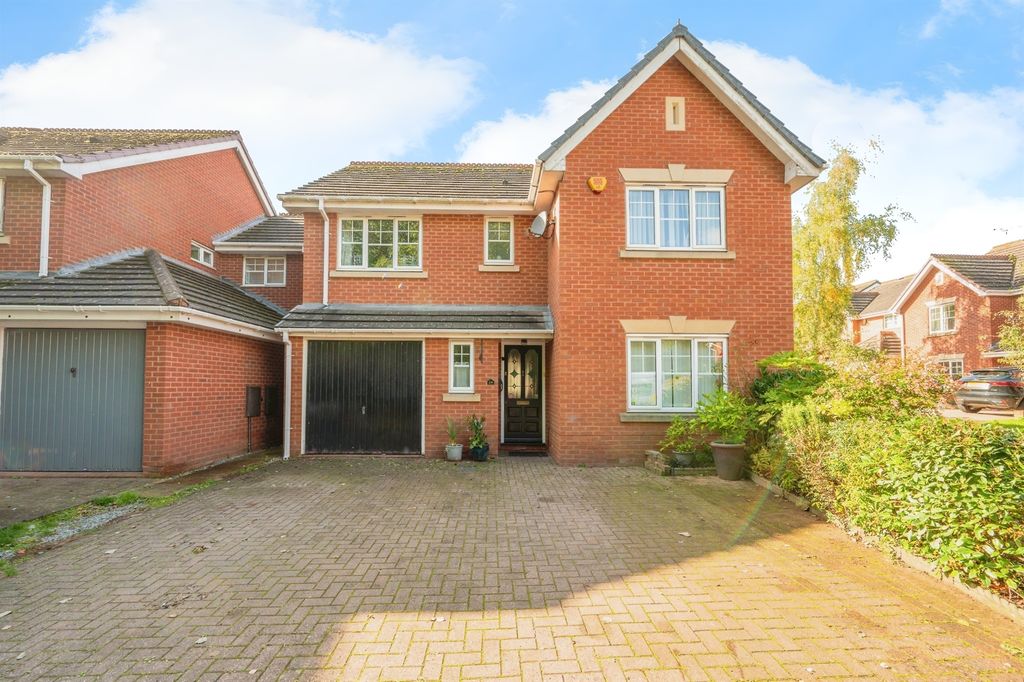 Property photo 1 of 17