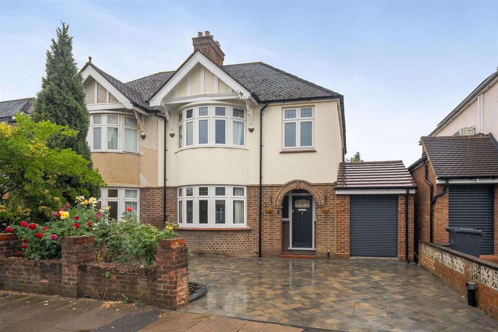 Property photo 1 of 19 1-6A9042A9d35c7-1513129 (18)-1.Jpg